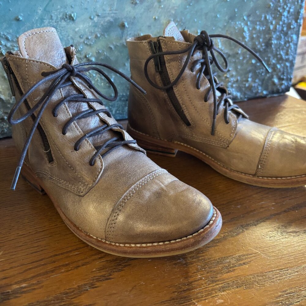 Bed Stu Bonnie Cobbler Ankle Boots in Rustic Tan - Picture 3 of 10